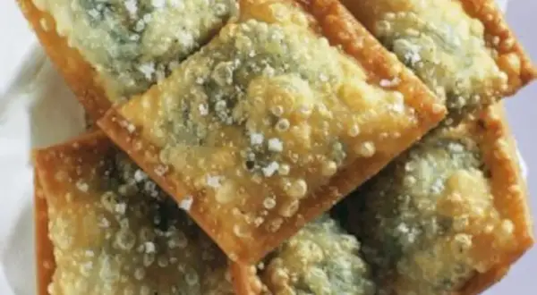 Des barbajuan croustillants, une recette niçoise à déguster sans attendre.