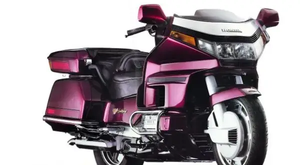 Ile waży honda goldwing? Wszystko, co musisz wiedzieć o wadze motocykla