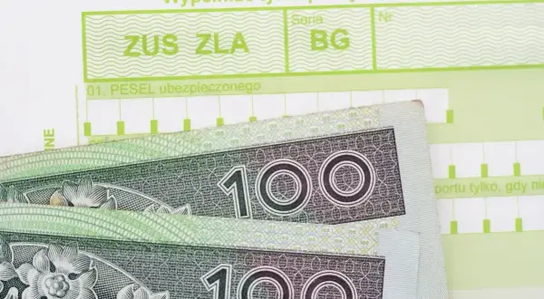 ZUS ZLA i banknoty 100 zł. Czy pracodawca widzi kod choroby na druku ZUS?