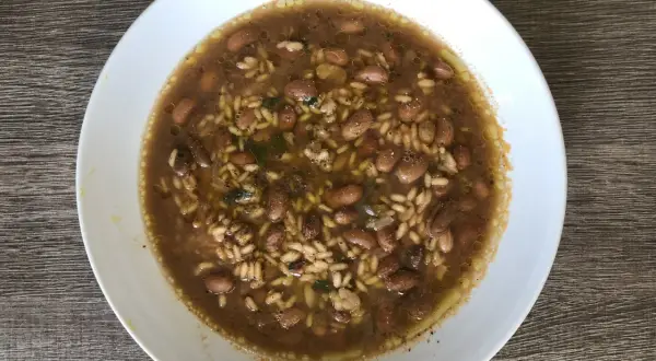 Minestra Riso e Verdure: Ricetta Facile, Cremosa e Stagionale