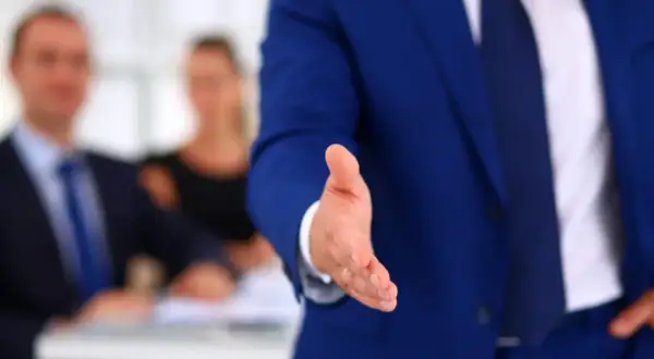 Spółka Akcyjna: Kiedy zyskuje osobowość prawną i jakie to ma konsekwencje?