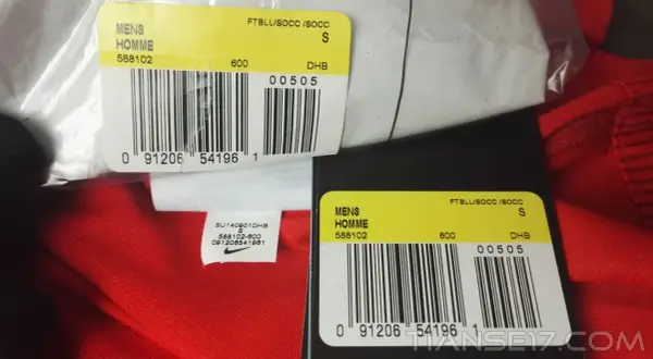 Na metkach Nike widać numer 588102, który pomaga jak sprawdzić numer katalogowy Nike. Jest też kod kreskowy i rozmiar S.