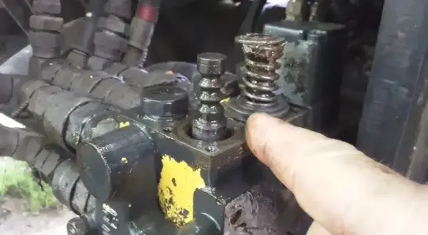 Jak podłączyć rozdzielacz hydrauliczny krok po kroku: Praktyczna instrukcja