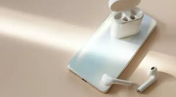 Jakie słuchawki bezprzewodowe do iPhone wybrać, aby nie przepłacać?