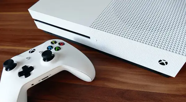 Xbox One S czy X - Która konsola zapewni lepsze wrażenia w grach?