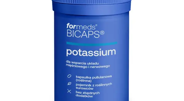 Niebieski suplement diety Formeds BICAPS Potassium. Potas na co pomaga? Wspiera układ mięśniowy i nerwowy. 60 kapsułek.