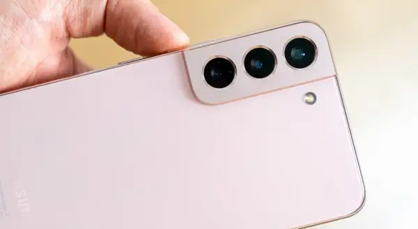 Jak ustawić aparat w Samsung S22, by robić idealne zdjęcia