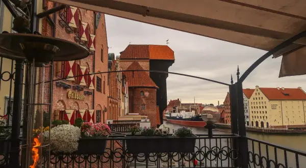 Gdzie zjeść w Gdańsku Brzeźnie? Najlepsze restauracje z widokiem