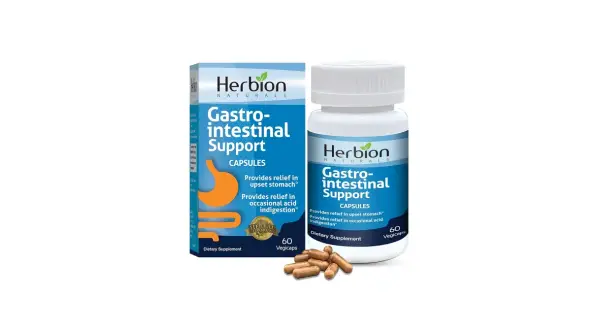 Opakowanie i butelka suplementu diety Herbion Gastro-intestinal Support z kapsułkami.