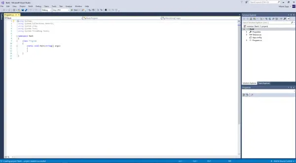 Widok kodu C# w Visual Studio. Widoczny jest plik Program.cs z podstawową strukturą klasy Program i metodą Main. W panelu Solution Explorer widać projekt "Bank".