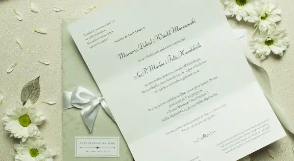 "Dom uroczystości" na zaproszeniu? Rozwiej wątpliwości i reaguj z klasą!