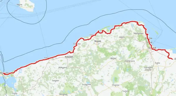 Mapa z zaznaczoną trasą rowerową wzdłuż Bałtyku, od Świnoujścia po Elbląg, przez Koszalin, Słupsk i Gdańsk.