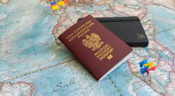 Ile trwa wyrobienie paszportu w trybie przyspieszonym - uniknij czekania
