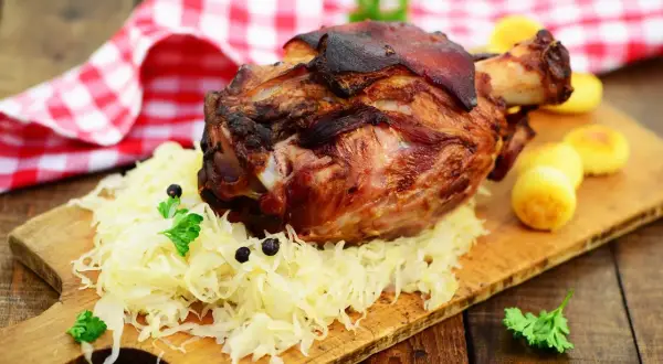 Ile kalorii ma golonka gotowana? Zaskakujące wartości odżywcze!