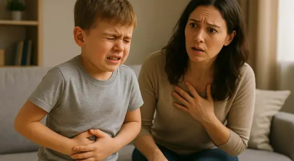 Niño con dolor abdominal y madre preocupada. El niño sufre diarreas continuas y gases, expresando su malestar.