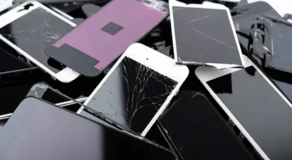 Czy lombard przyjmie uszkodzony telefon? Sprawdź, co musisz wiedzieć