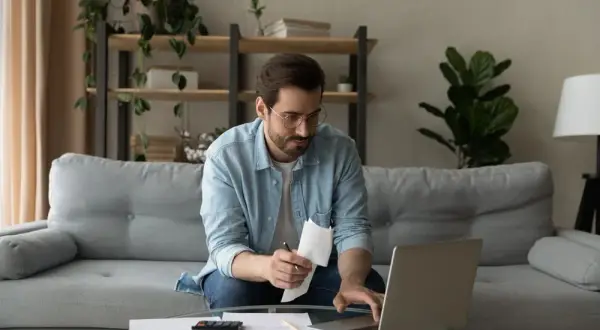 Jak sprawdzić zadłużenie w urzędzie skarbowym online bez stresu