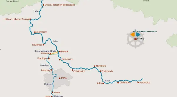 Karte zeigt den Moldau Fluss Verlauf von Prag bis zur Elbe, mit Städten wie Melnik, Litomerice und Usti nad Labem.