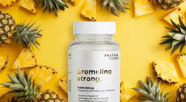 Integratore di bromelina strong, con estratti di ananas. La bromelina fa sgonfiare, supportando la digestione e il drenaggio dei liquidi.