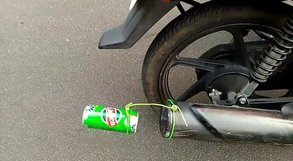 Jak strzelać z wydechu w motocyklu bez ryzykowania uszkodzeń