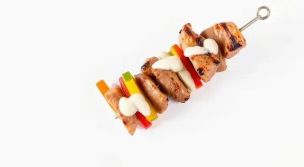 Kebab Lawasz: Ile ma kalorii? Sprawdź i wybierz zdrowiej!