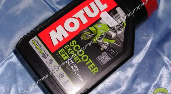 Motul Scooter Expert 2T: Czy to najlepszy olej do Twojego skutera?