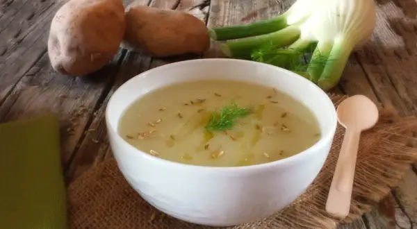 Minestra Finocchi e Patate: Ricetta Facile, Salutare e Cremosa