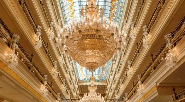 Ile kosztuje najdroższy hotel na świecie? Zaskakujące ceny i luksusowe oferty