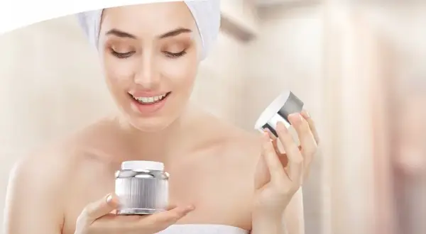 Biotaniqe age control bioaktywne serum rewitalizujące dla pięknej skóry