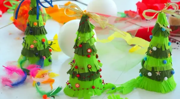 Proste ozdoby świąteczne z dziećmi: Magia DIY i wspomnień