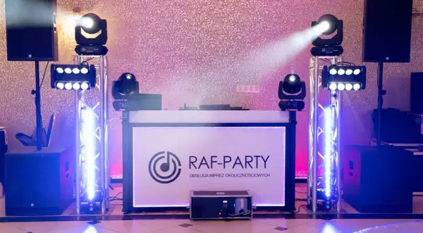 Koszt DJ-a na wesele: Ceny, co wpływa i jak wybrać bez stresu?
