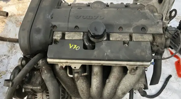 Jaki olej do Volvo S60 2.4 benzyna? Odpowiedni wybór dla silnika