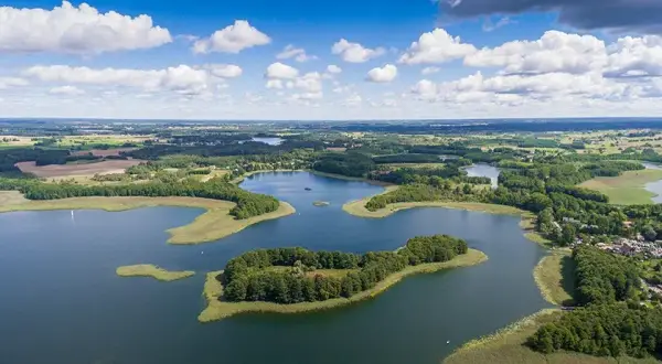 Gdzie na ryby w Podlaskiem? Odkryj najlepsze łowiska i porady