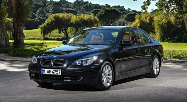 BMW E60 Sedan - opinie, specyfikacja i najważniejsze cechy modelu