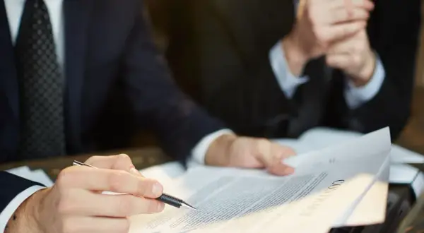 Jak wykazać interes prawny w postępowaniu administracyjnym i uniknąć błędów