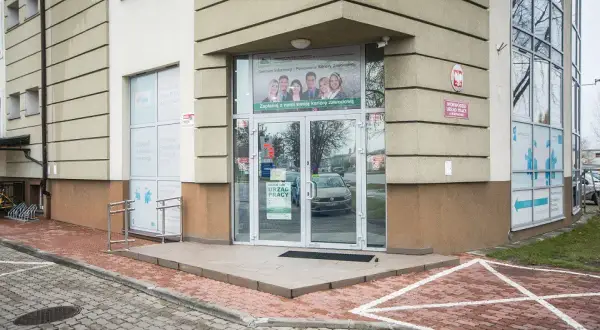 Czy urząd pracy sprawdza zatrudnienie za granicą? Uniknij problemów z zasiłkiem