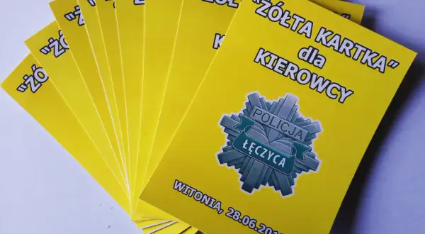 Żółta kartka w piłce nożnej: co oznacza i jakie ma konsekwencje?