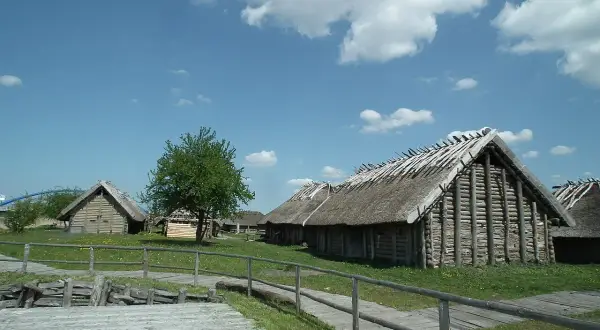 Wolin: Skansen Słowian i Wikingów atrakcje, festiwal, ceny