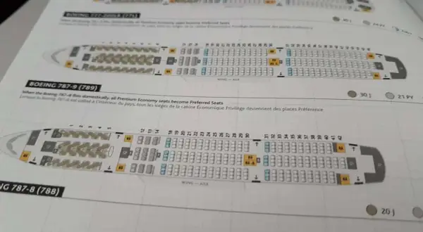 Flugzeug sitzplan für Boeing 787-9. Premium Economy Sitze sind als bevorzugte Sitze markiert.