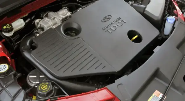 Silnik Duratorq TDCi w Fordzie Mondeo MK4. Sprawdź, jaki silnik wybrać do swojego Mondeo MK4.