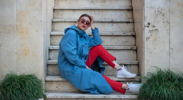 Co zamiast bluzy? Zmień styl: komfort i elegancja w jednym
