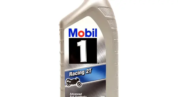Motul 800: Jaki olej 2T wybrać? Off Road czy Road Racing?