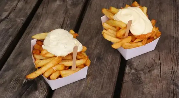 Frytki belgijskie: Co to jest i dlaczego są tak wyjątkowe?