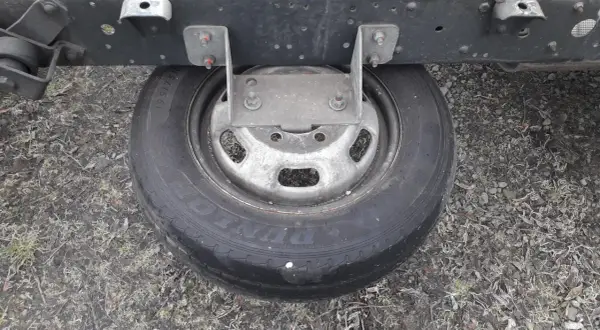 Iveco Daily: Koło zapasowe - zdjemij je, nawet gdy mechanizm rdzewieje