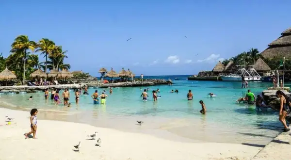 Kiedy jechać do Cancun, aby uniknąć deszczu i cieszyć się słońcem