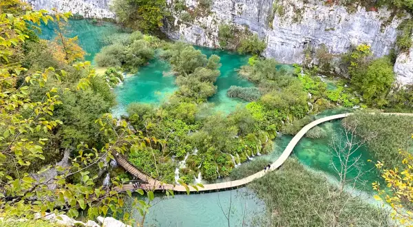 Góry w Chorwacji: Porzuć plażę, odkryj dzikie szlaki!