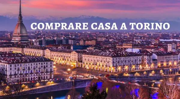 Torino al tramonto, con la Mole Antonelliana che domina il panorama. Scopri dove comprare casa a Torino per vivere la magia di questa città.
