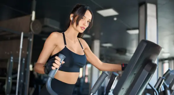 Jak skutecznie połączyć trening cardio i siłowy dla lepszych efektów