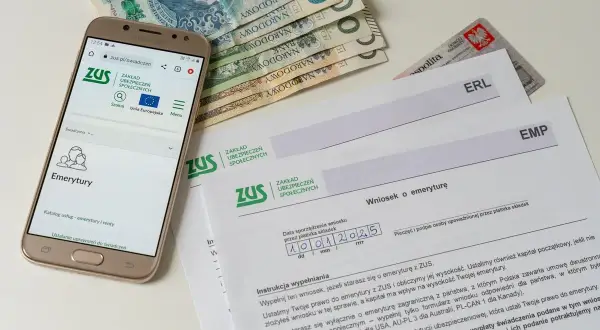 Przejście z renty na emeryturę: ZUS gwarantuje, że nie stracisz!