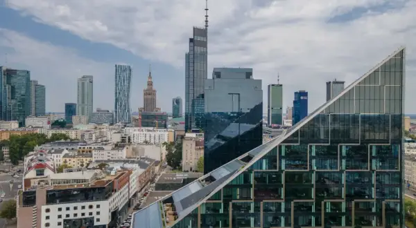 Jaki jest najwyższy budynek w Polsce? Zobacz TOP 10 wieżowców!